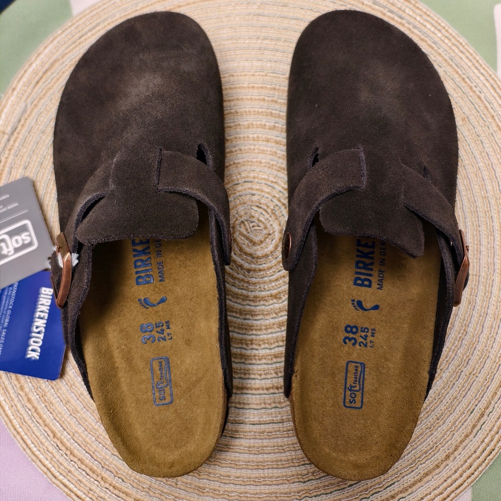🐶🐶🐶Women's Mocha Suede Birkenstock Boston Shoes - Narrow Fit - Picture 2 of 6